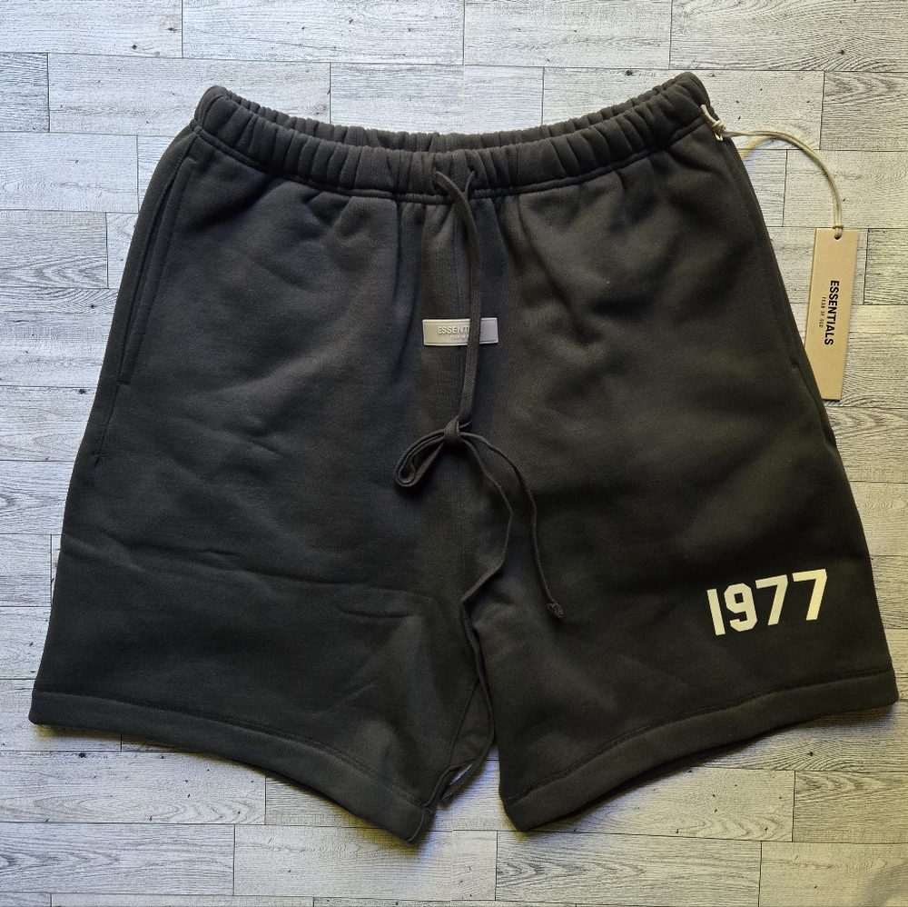 Fear Of God Essentials 1977 Iron Shorts - Picture 1 of 6